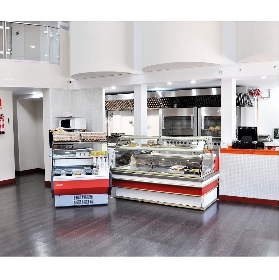 Tienda de comidas dentro