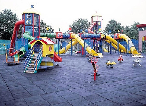 Gran Parque infantil .