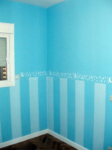 Habitación con rayas