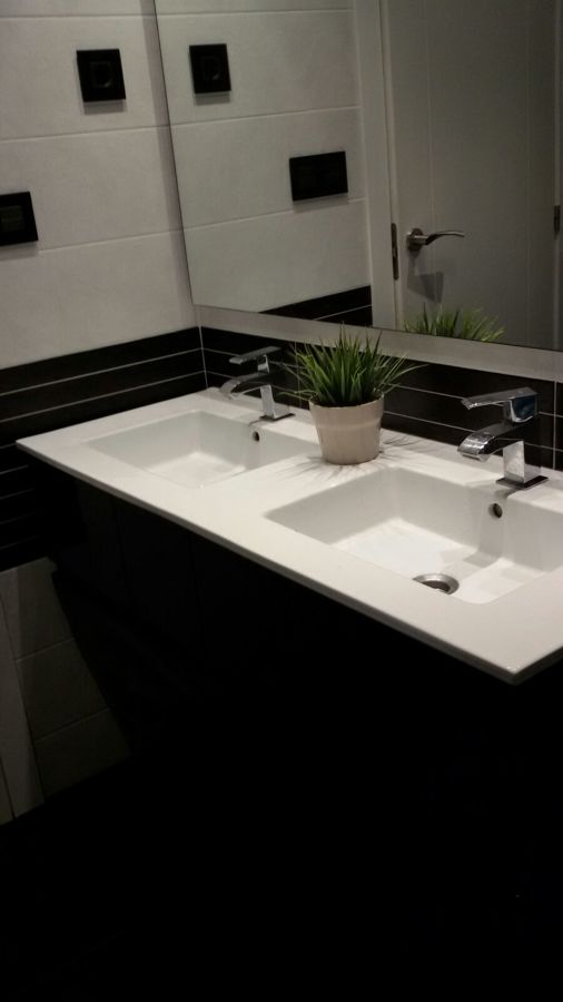 Reforma de baño en vivienda