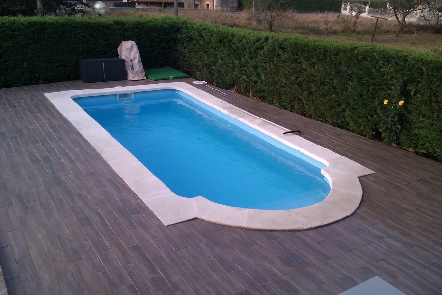 piscina de poliester