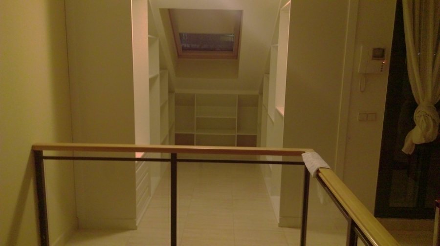 vestidor boardilla