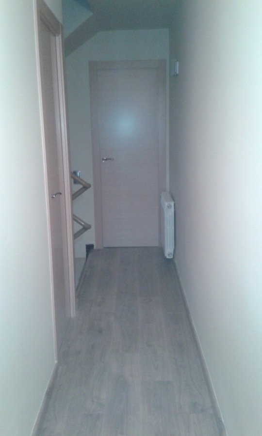 Parquet y puertas maple