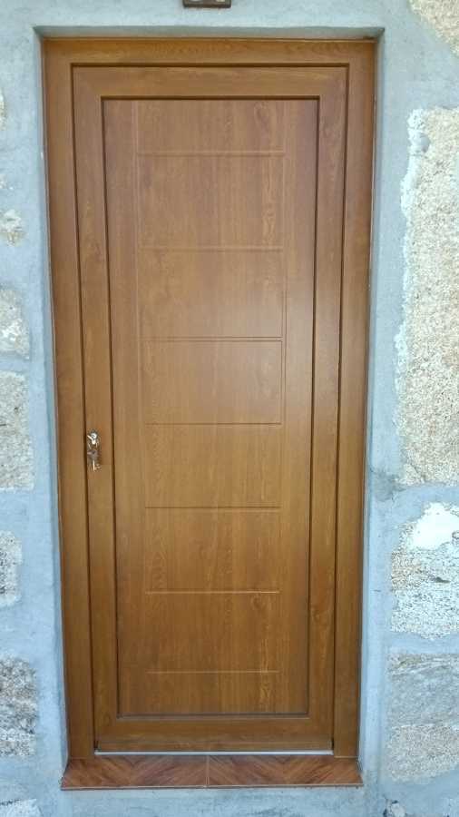 puerta de calle