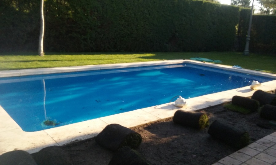  PISCINAS
