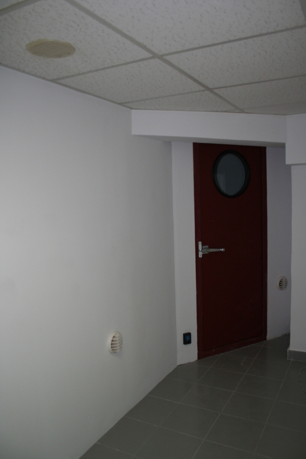 Puerta Acústica entrada Aula de canto
