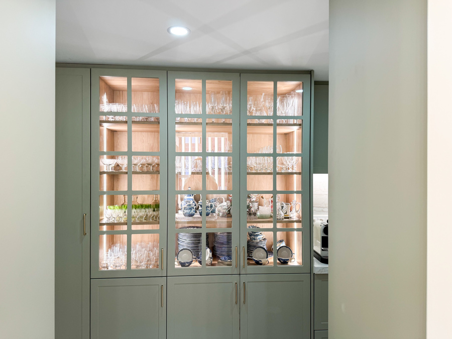 Cocina con alacena
