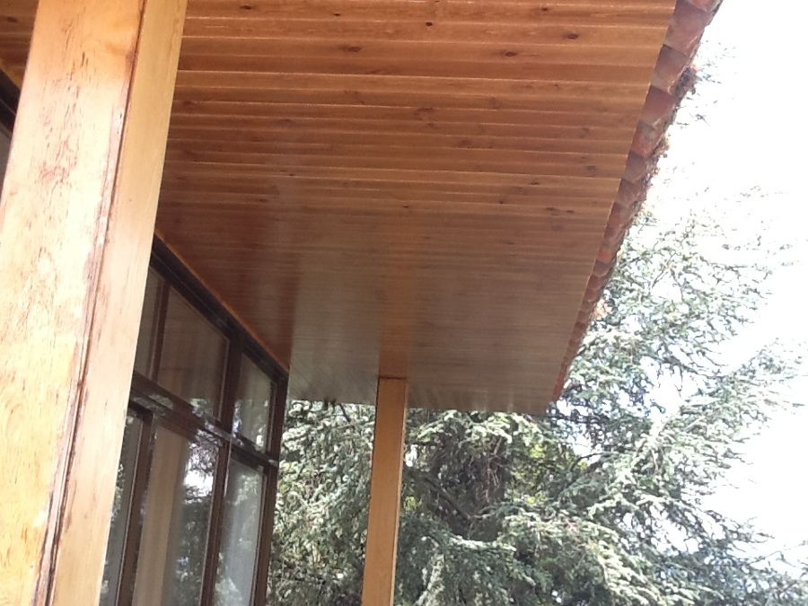 terminación de alero con madera