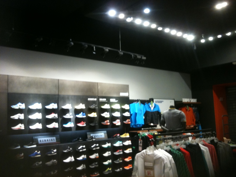 NIKE PARQUE SUR