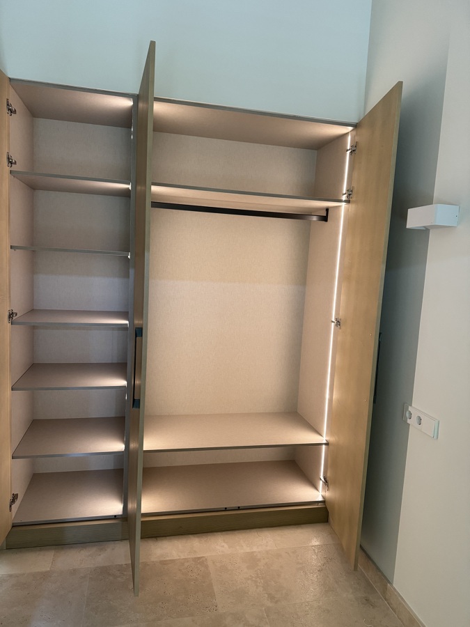 Iluminación armario