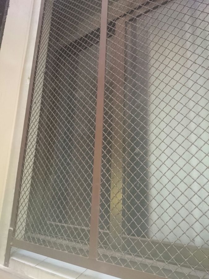 LIMPIEZA VENTANA HUECO ASCENSOR