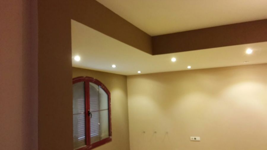 salon a dos colores