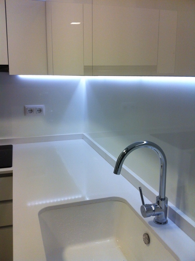COCINA CON ILUMINACION
