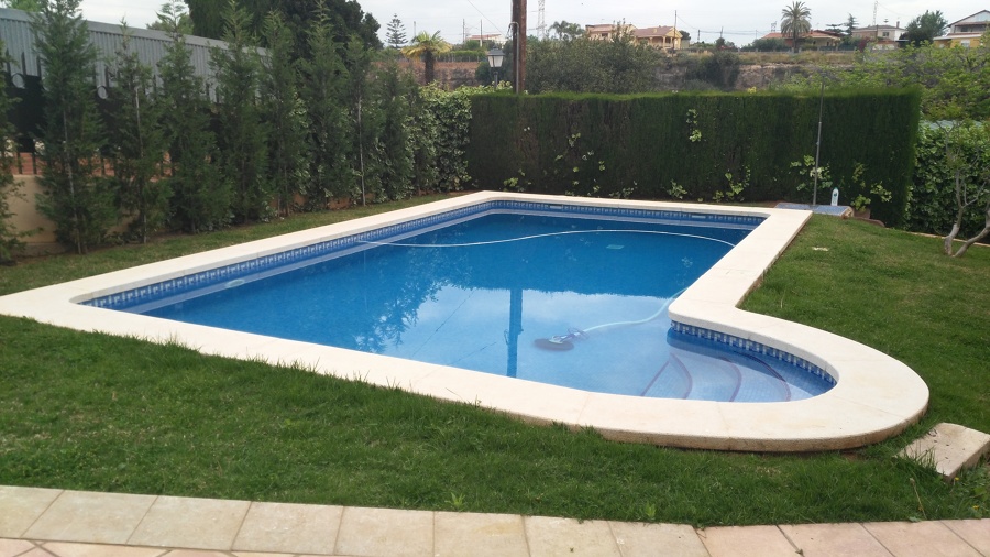 Piscina de obra.