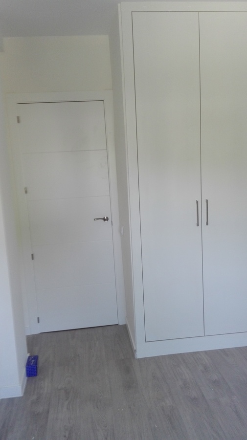 tarima y puertas