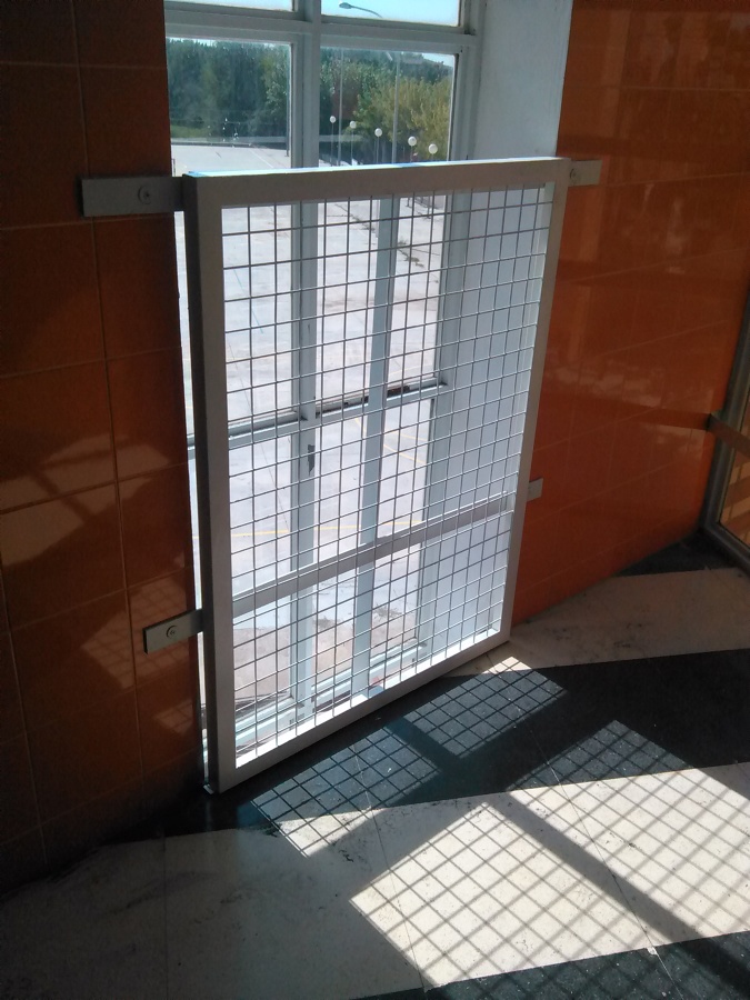 Barandilla colegio