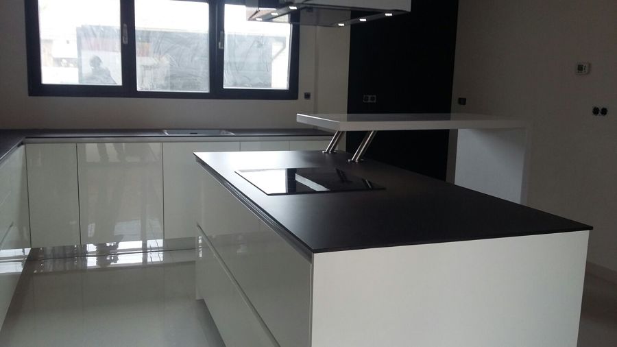 Neolith Nero