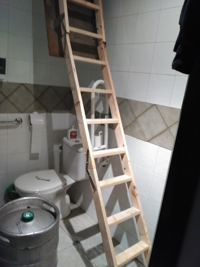 Escalera buhardilla