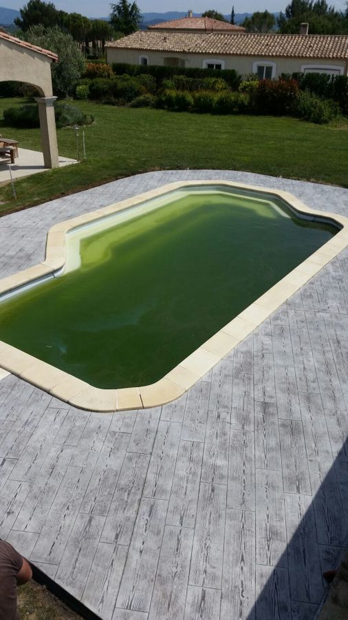 PISCINAS