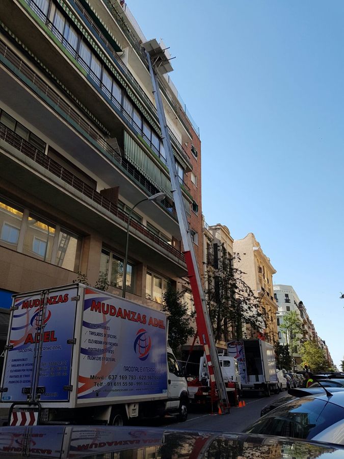 MUDANZAS CON ELEVADOR 