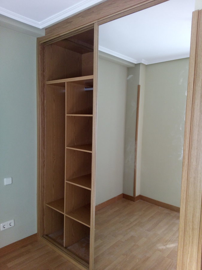 Frente e interior