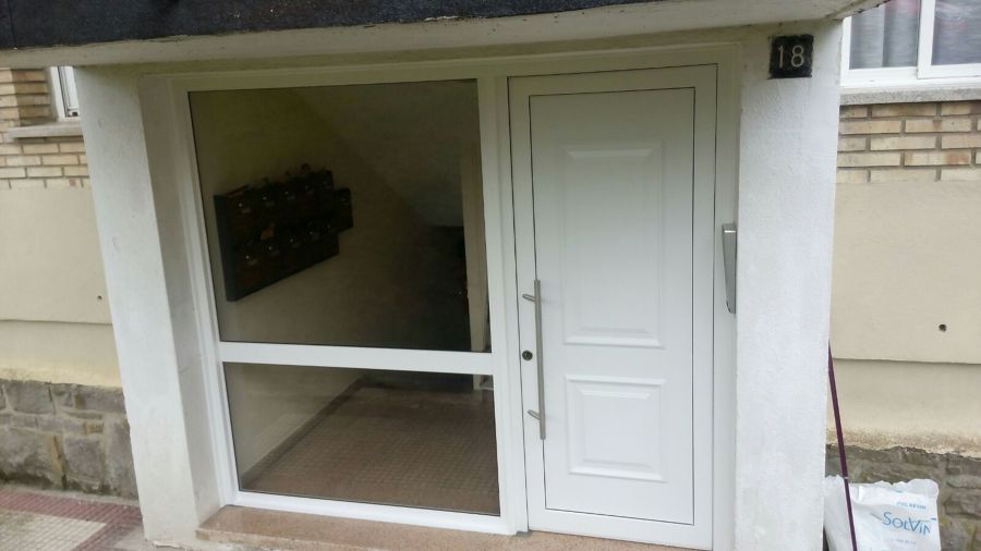 puerta portal pvc