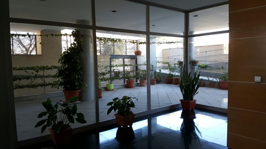 Centros