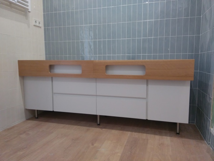 Mueble de baño mecanizado con CNC