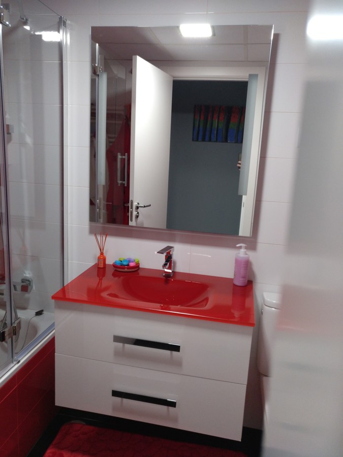 BAÑO PEQUEÑO
