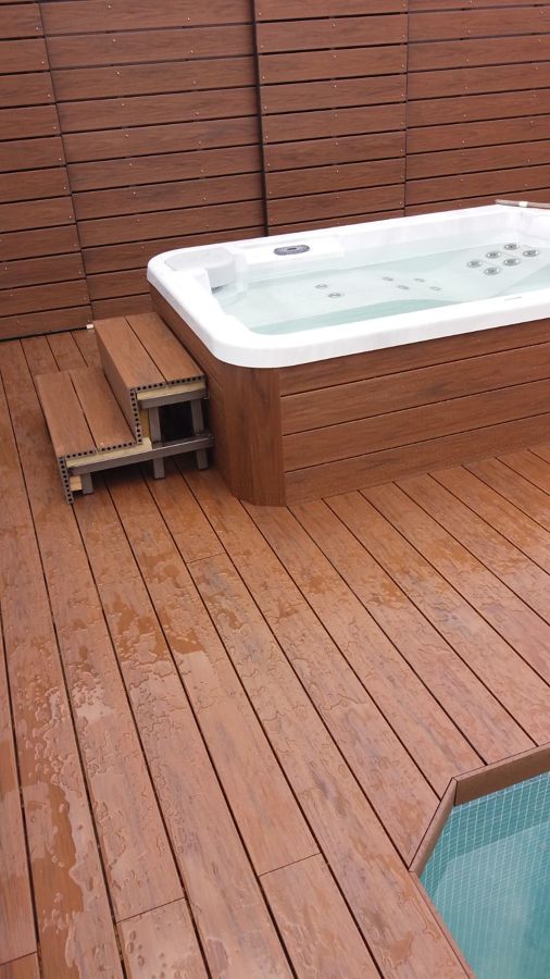 Jacuzzi