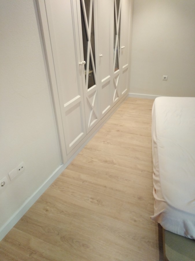 GOLD LAMINATE AC5