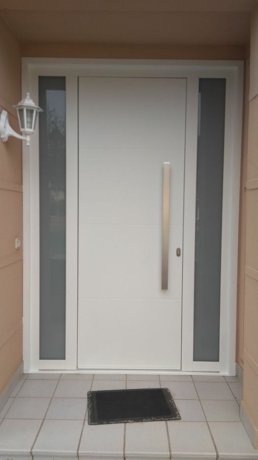 Puerta de Aluminio Hoja oculta