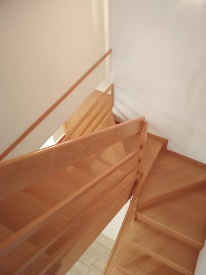 Escales
