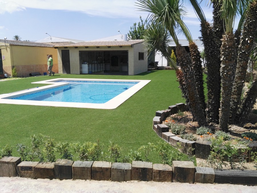 Piscina barbacoa