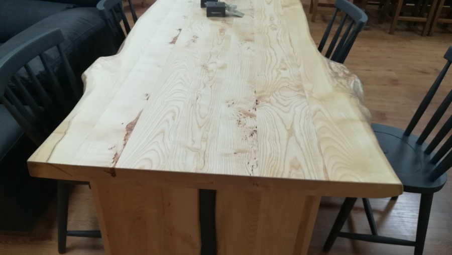 Detalle Mesa Fresno