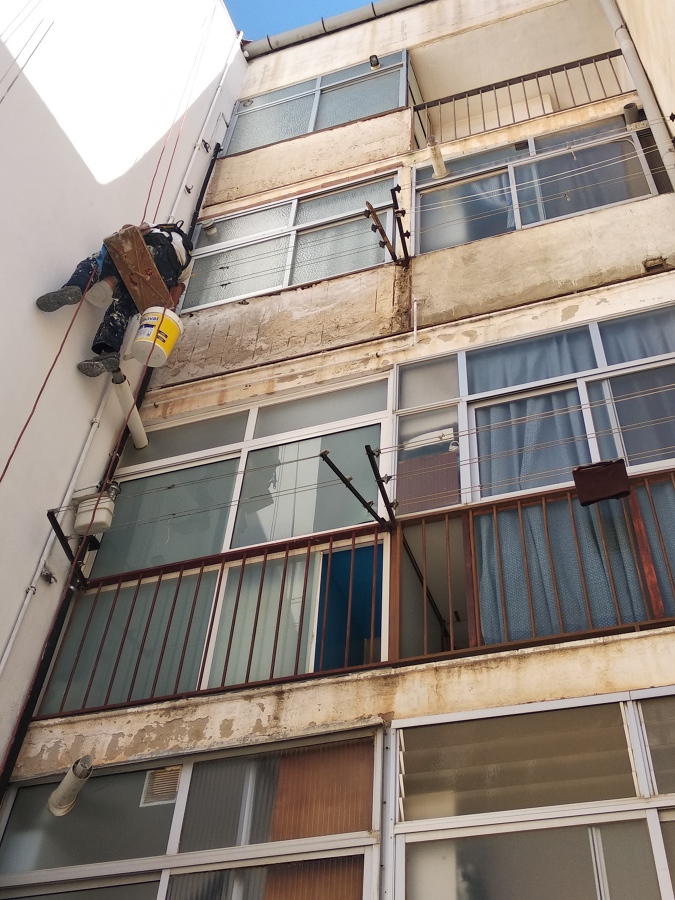 Rehabilitación de patios de luce y fachadas