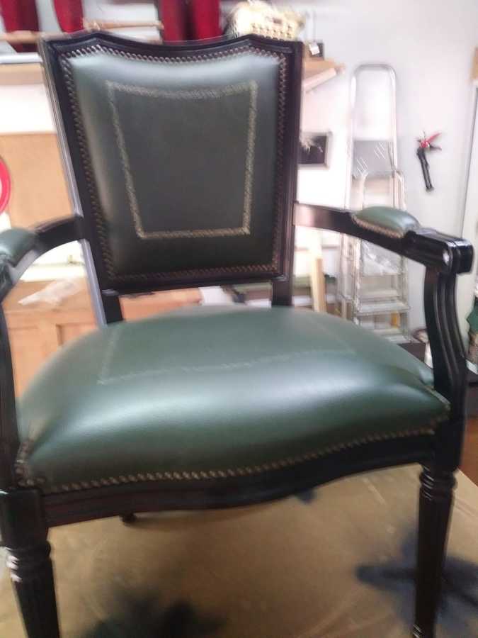 Silla lacada