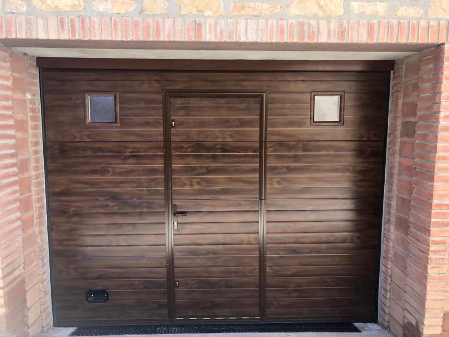 Puerta seccional