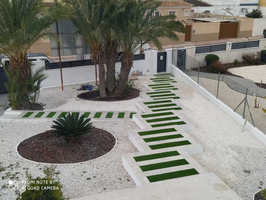 JARDINES EXTERIORES