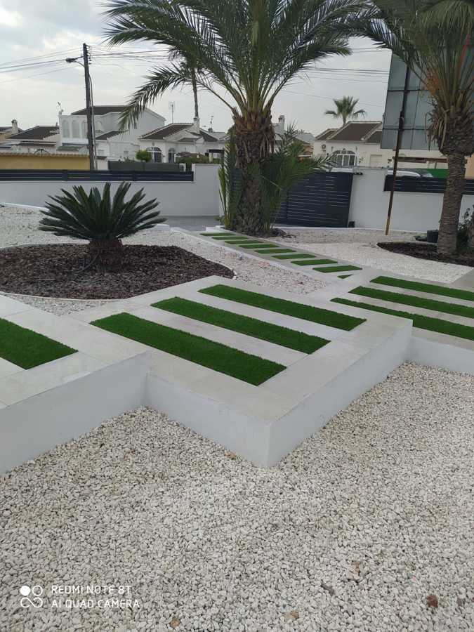 JARDINES EXTERIORES