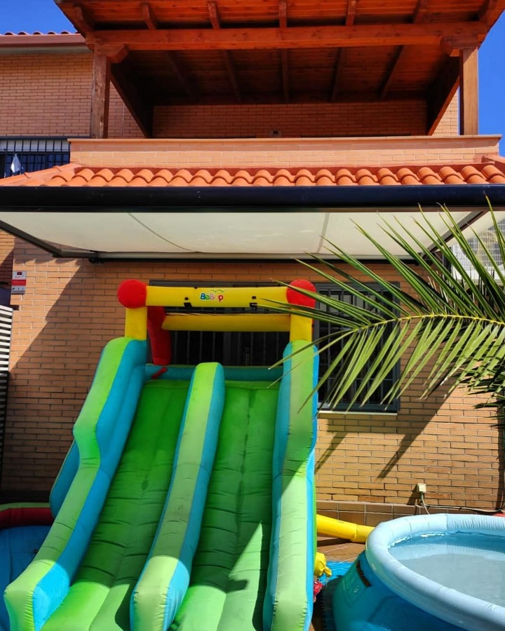 Toldo motorizado