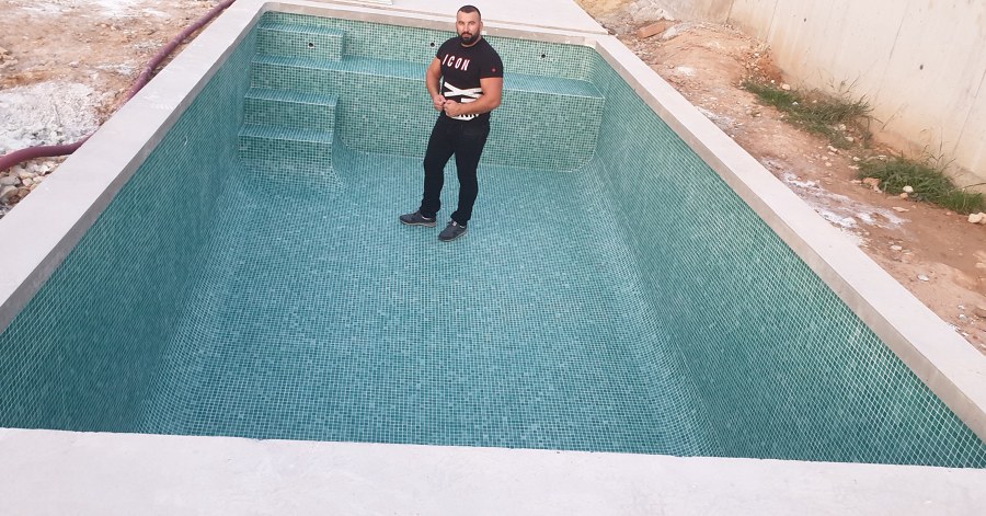 Piscina Reviart