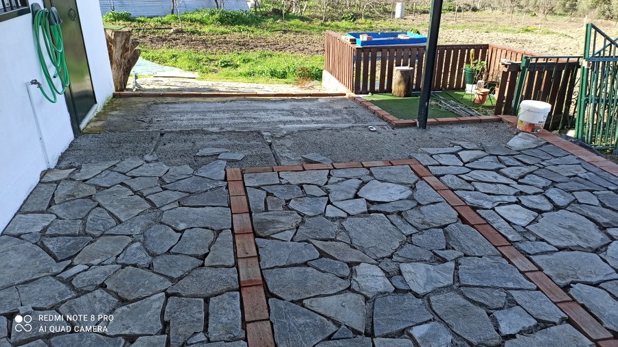 Suelo de piedra natural