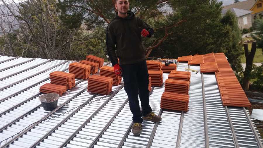 CONSTRUCCION TEJADO DE TEJAS PLANAS