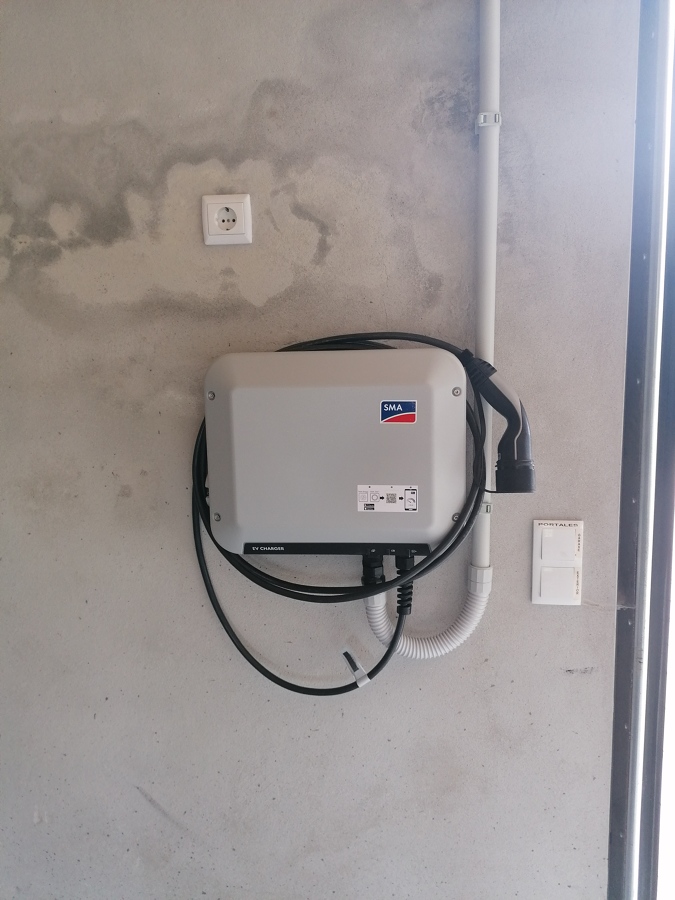 Instalación cargador vehiculo eléctrico