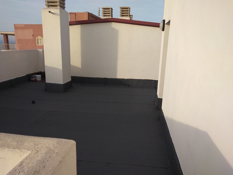 Impermeabilizacion de terraza con Lamina asfáltica autoprotegida de pizarra gris de 5kg