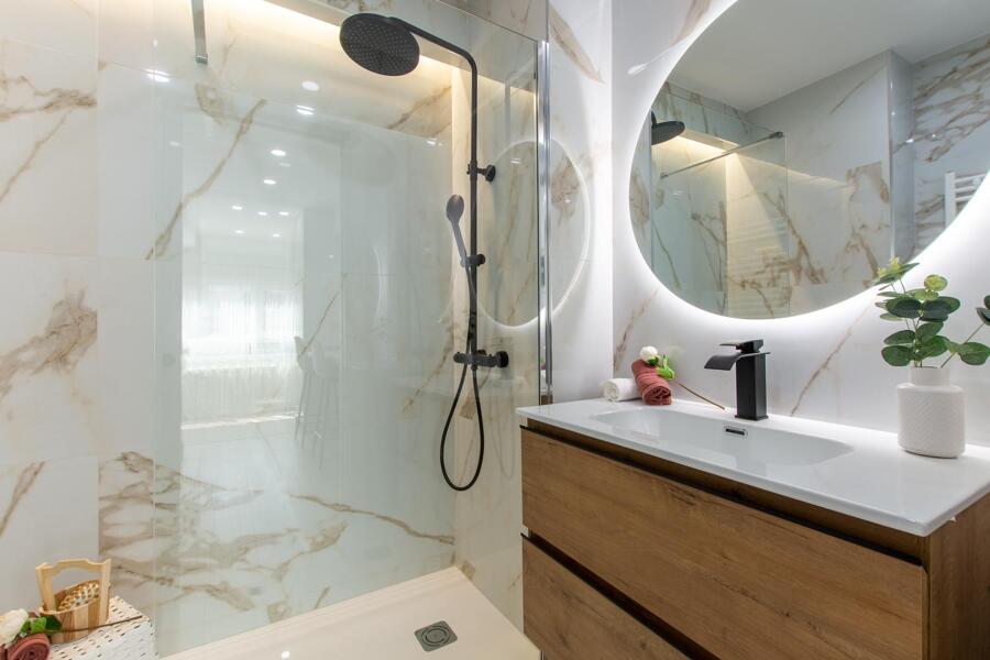 BAÑO INVITADOS