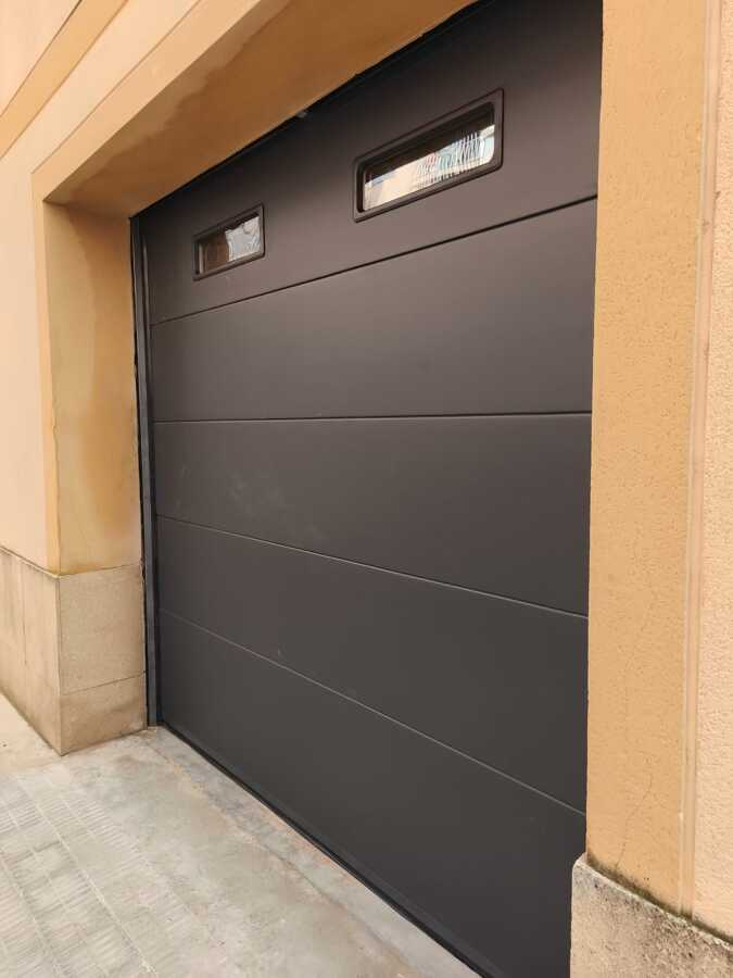 Puerta seccional