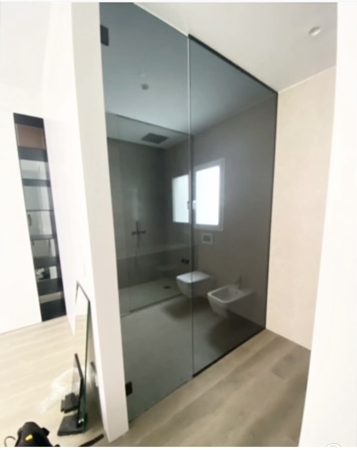 CERRAMIENTO BAÑO