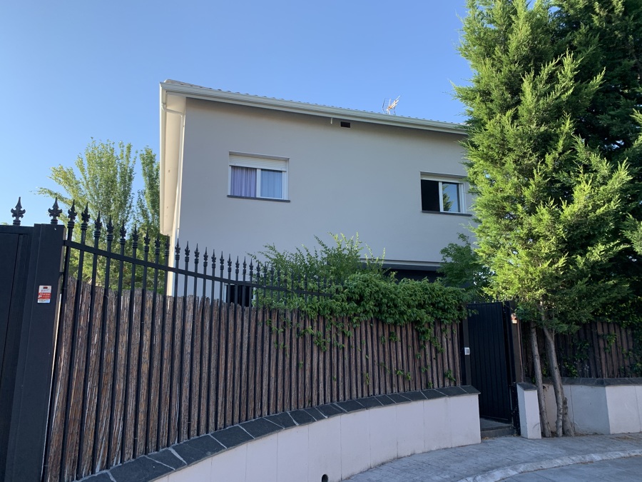 Fachada nueva construcción vivienda particular